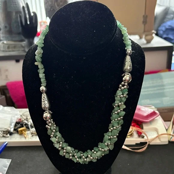 Handcrafted Green Aventurine Beaded Twist Necklace - Picture 7 of 8